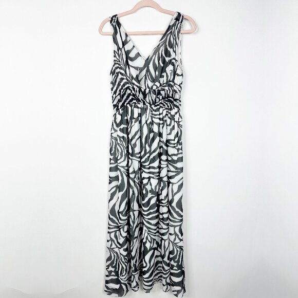 NWT White House Black Market Sleeveless Shirred Dress Zebra Ecru Medium #WHBM3 - Picture 2 of 8